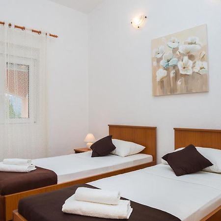 Apartments Slavka Rogoznica  Kültér fotó