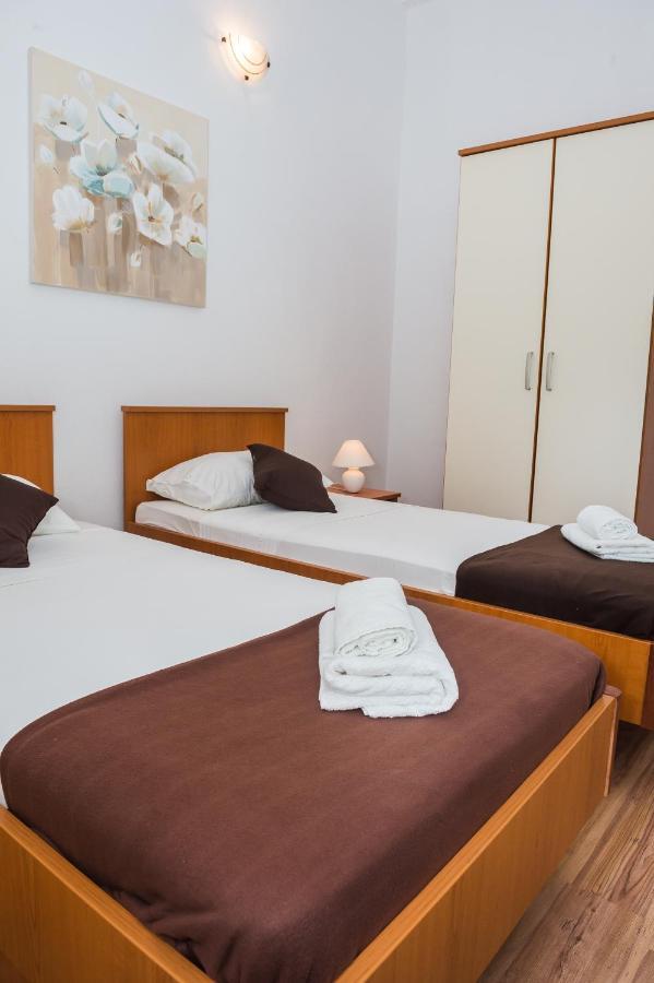 Apartments Slavka Rogoznica  Kültér fotó