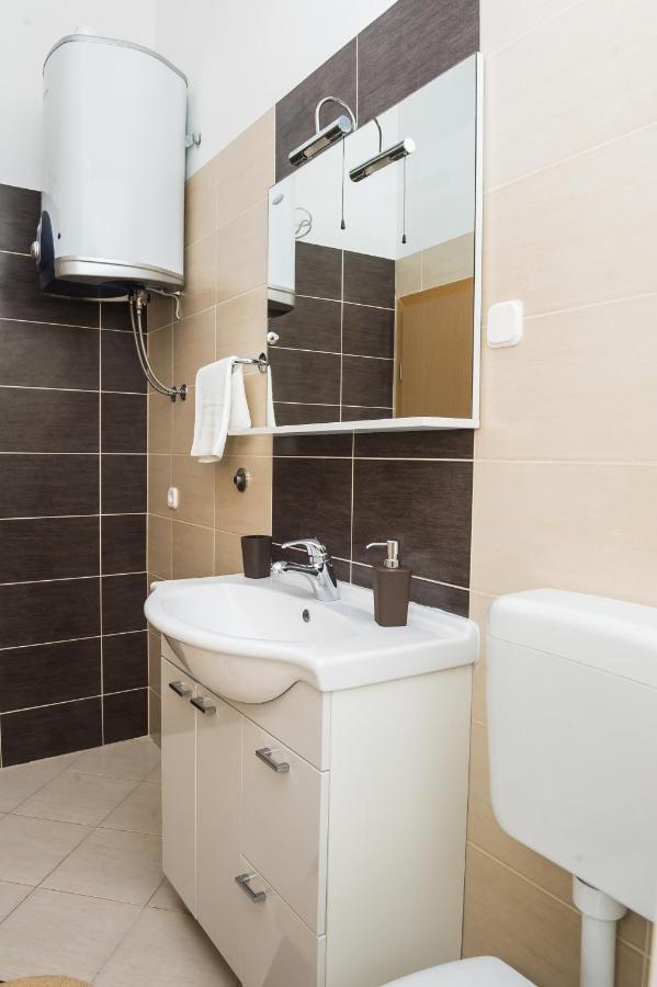 Apartments Slavka Rogoznica  Kültér fotó
